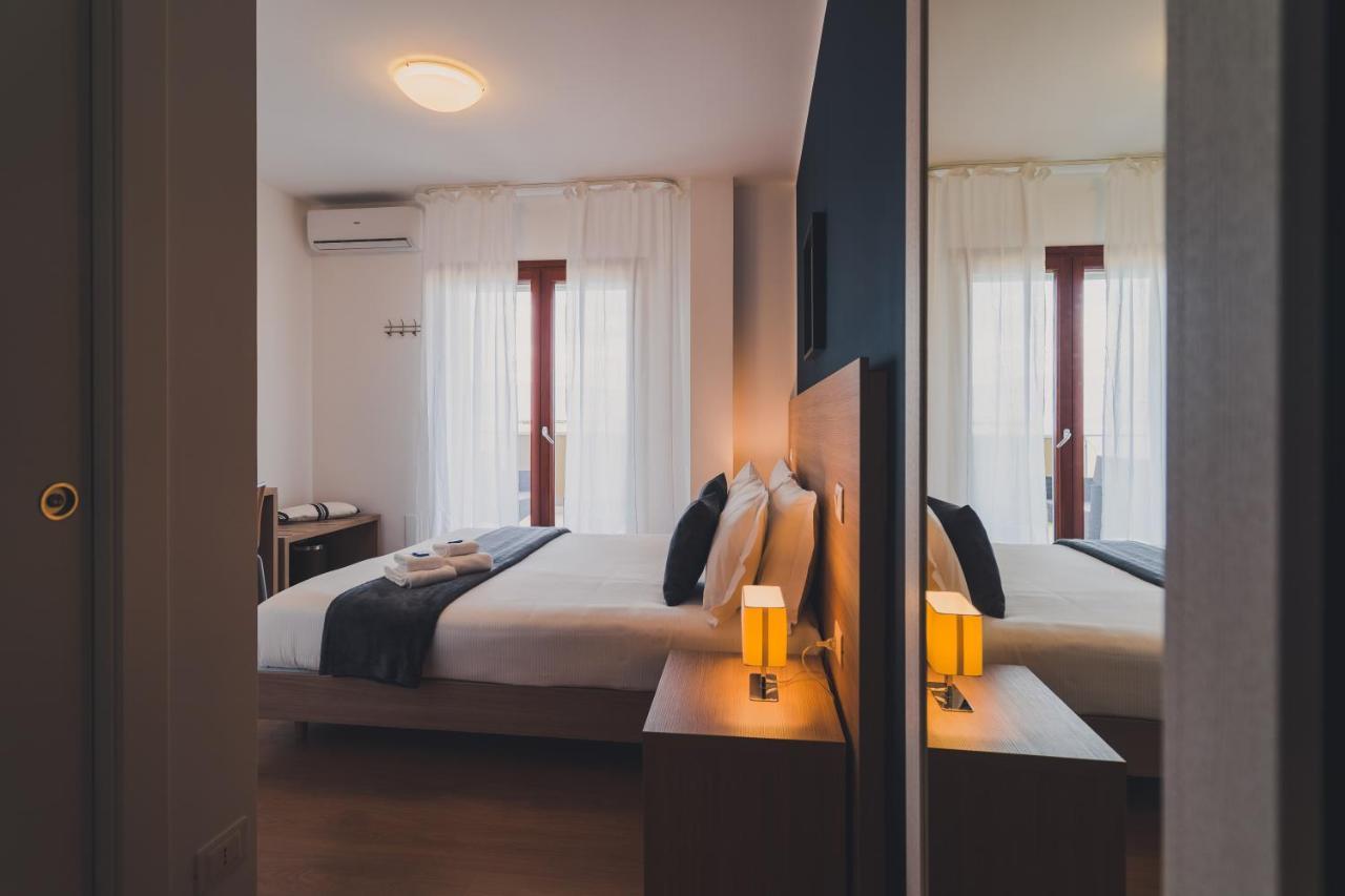 Trip Room & Breakfast Reggio di Calabria Eksteriør billede